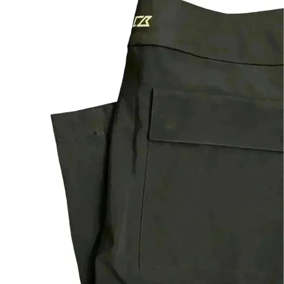 NWT Annika Cutter and Buck CB WeatherTech Black Pants Size Large - Picture 9 of 9